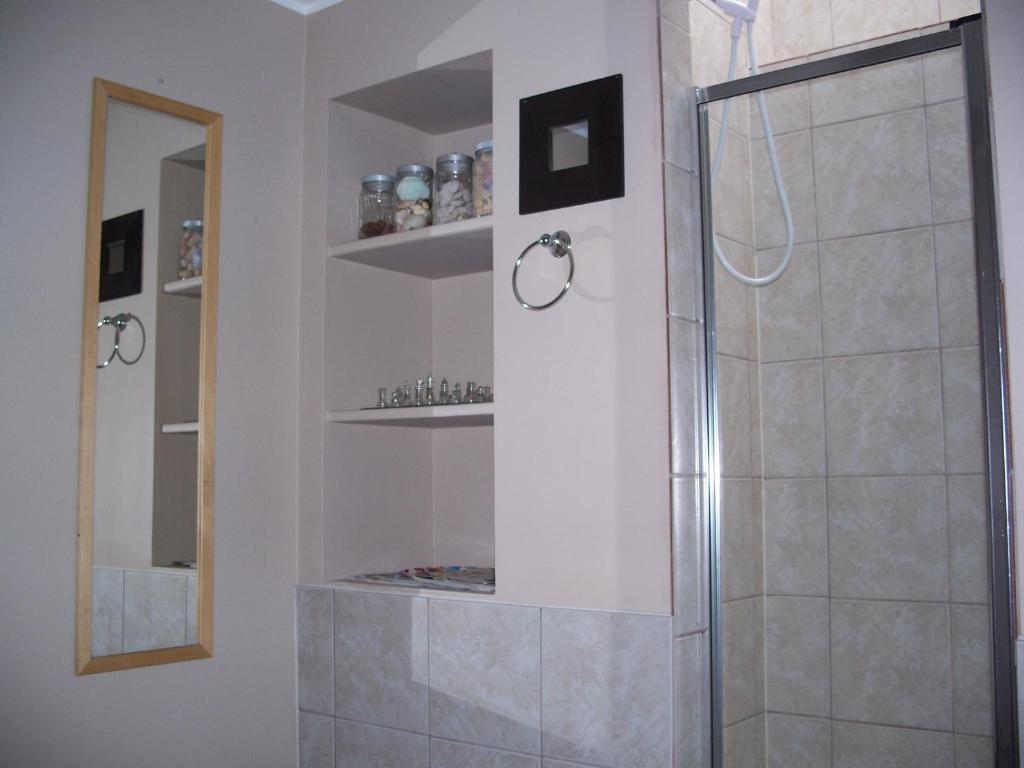 Tall Trees Bed & Breakfast Принц Рупърт Стая снимка