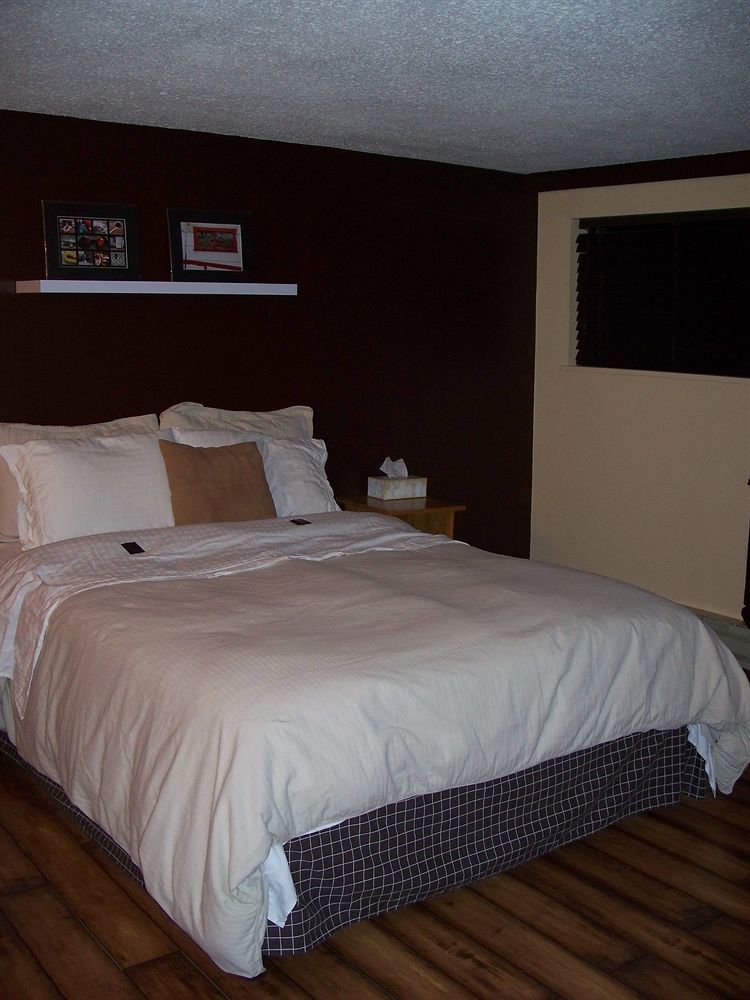 Tall Trees Bed & Breakfast Принц Рупърт Екстериор снимка