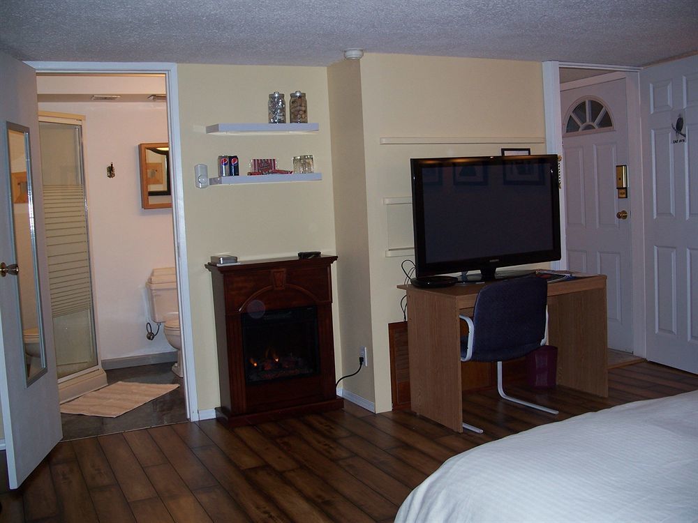 Tall Trees Bed & Breakfast Принц Рупърт Екстериор снимка