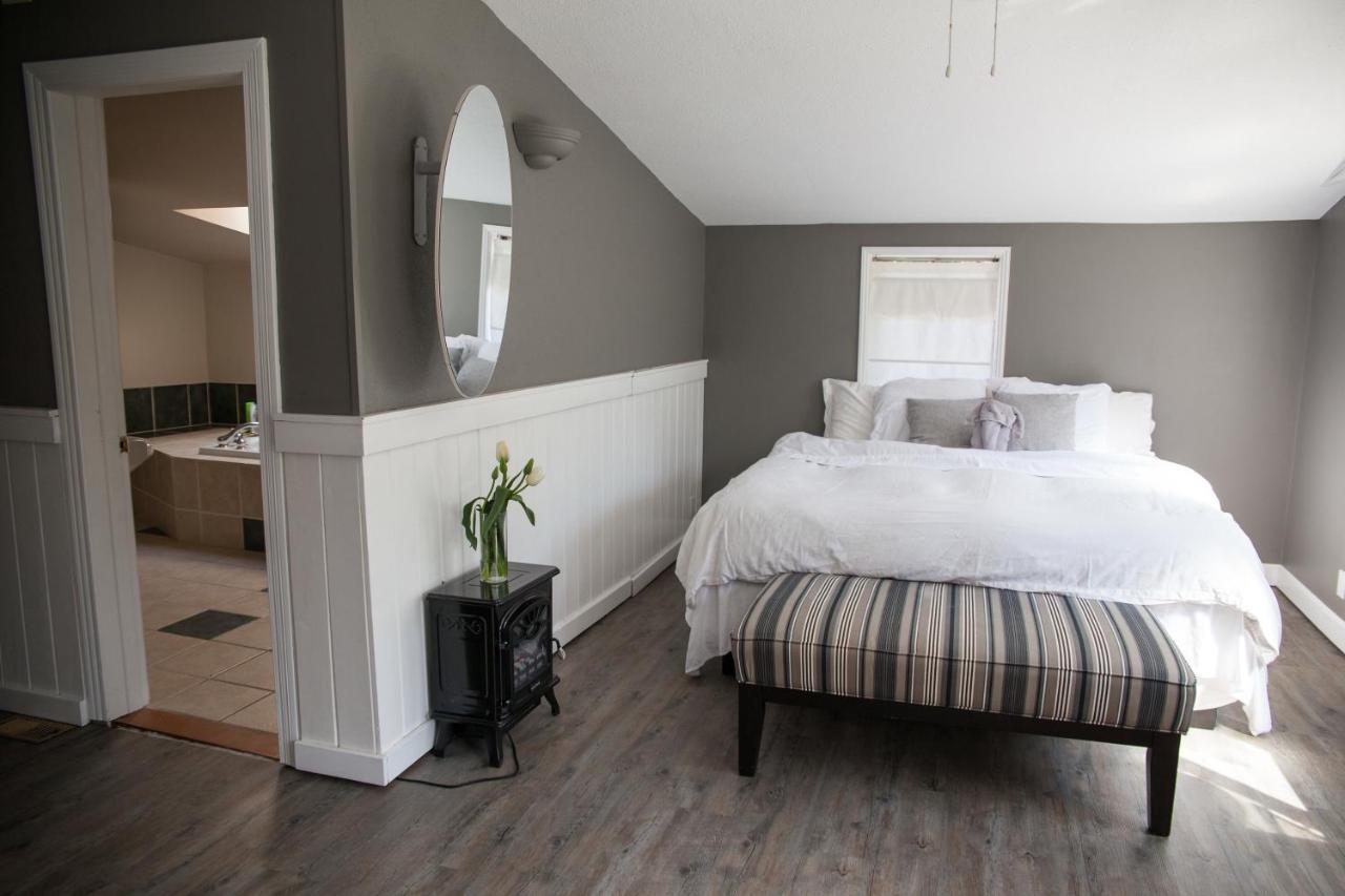 Tall Trees Bed & Breakfast Принц Рупърт Екстериор снимка