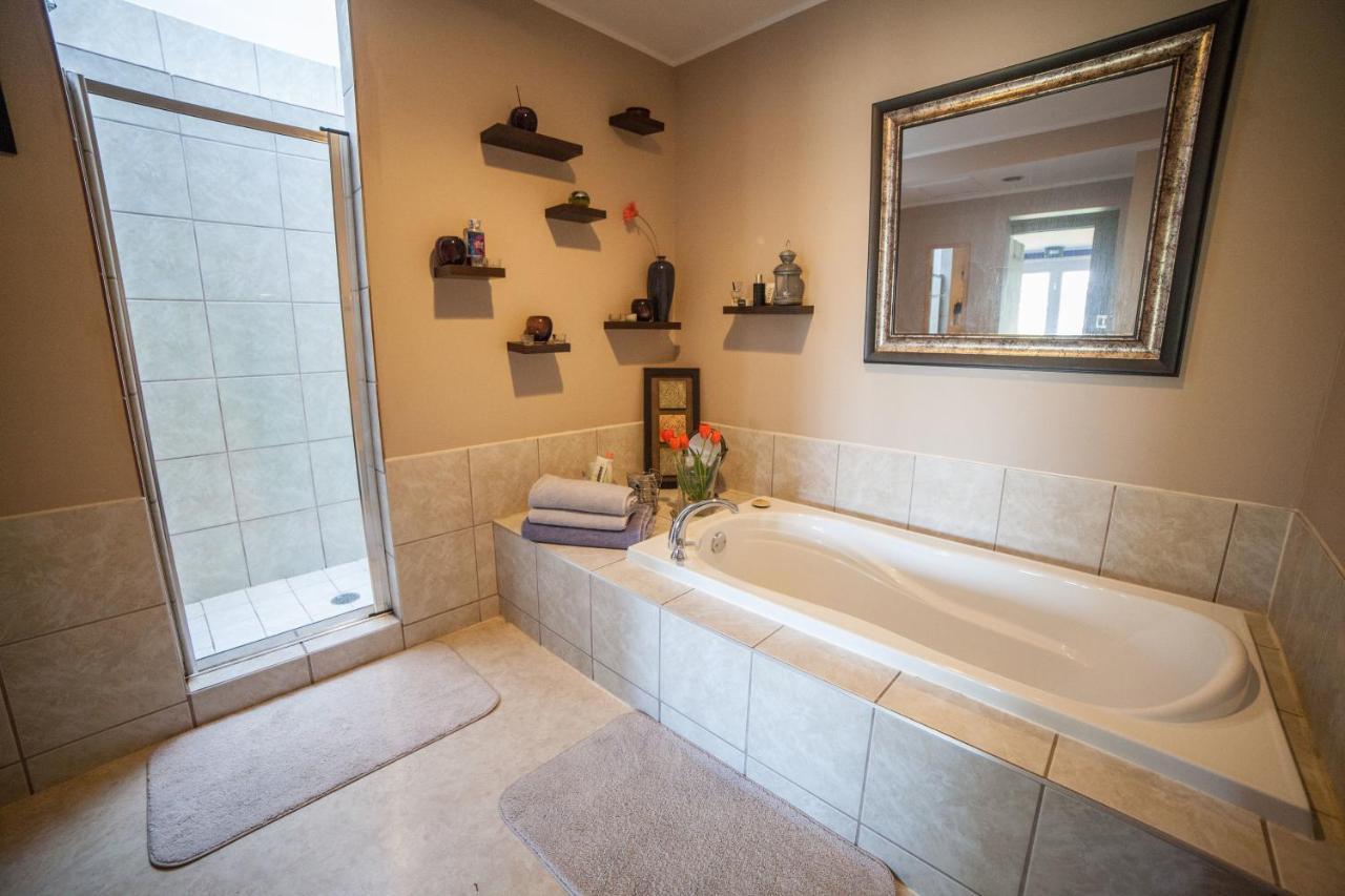 Tall Trees Bed & Breakfast Принц Рупърт Екстериор снимка